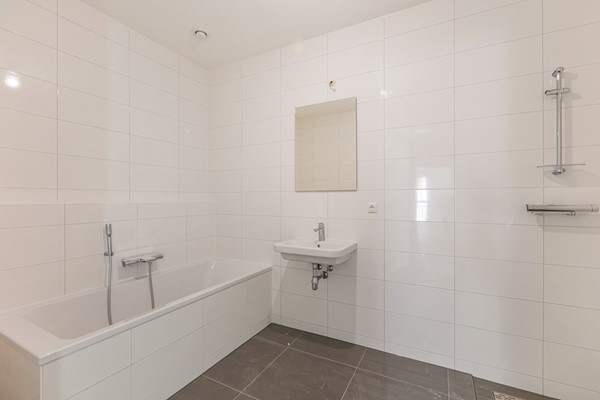 Medium property photo - Barajasweg 174, 1043 CP Amsterdam